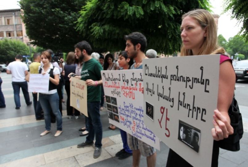 More than 50 Diasporan Artists, Scholars Call on Armenia to Adopt Domestic-Violence Law