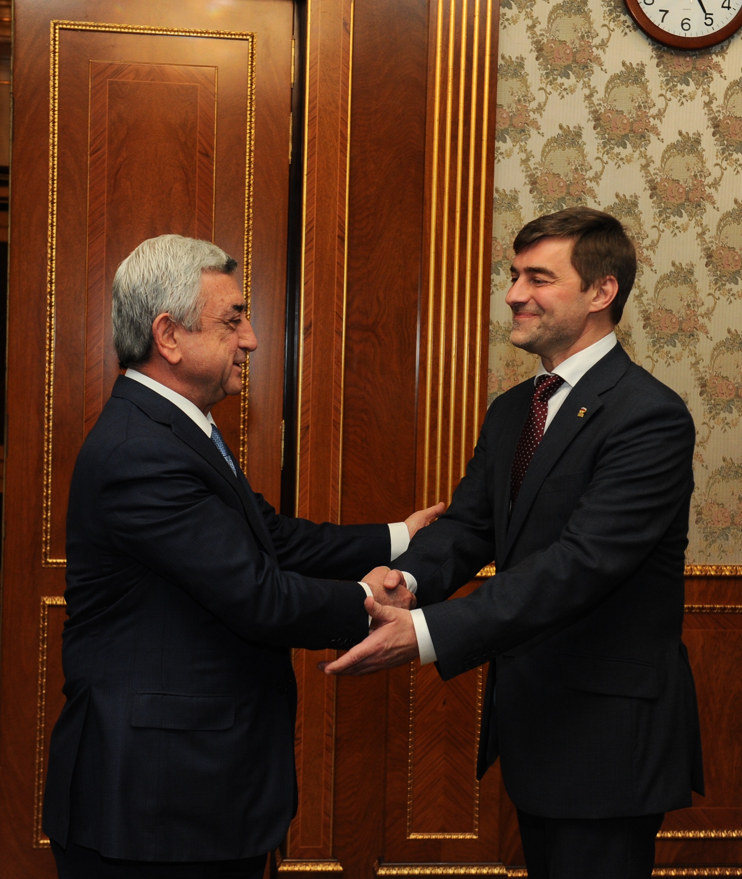 President receives United Russia Party representatives