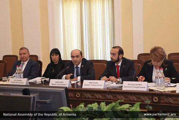 You deport Armenians from Russia, ban Armenian drivers from driving, sell armament to enemy: Marukyan to Russian MPs