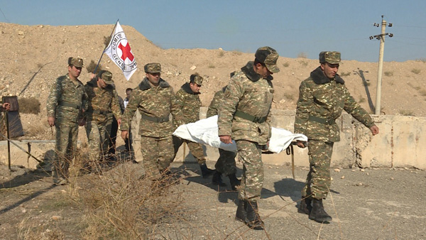 Azeri soldier’s corpse found in front of Armenian unit transferred to Azerbaijan in days