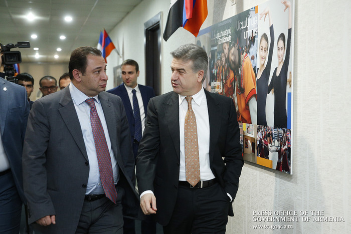 PM visits Hayastan All-Armenian Fund headquarters in anticipation of Fund’s annual telethon