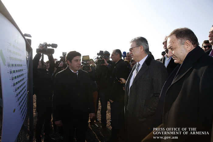 PM attends opening of solar power plant, gets acquainted with intensive orchards project in Armavir Marz