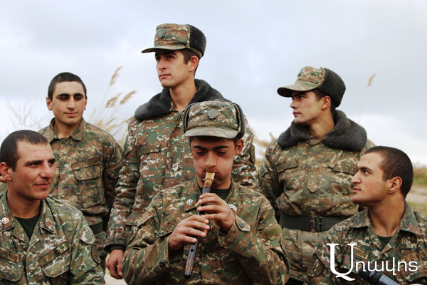 Artsakh soldiers singing and playing duduk (photos, video)