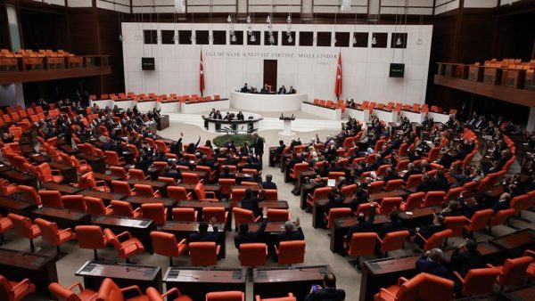Turkish parliament criticizes Dutch government adoption of genocide bills: Ermenihaber.am
