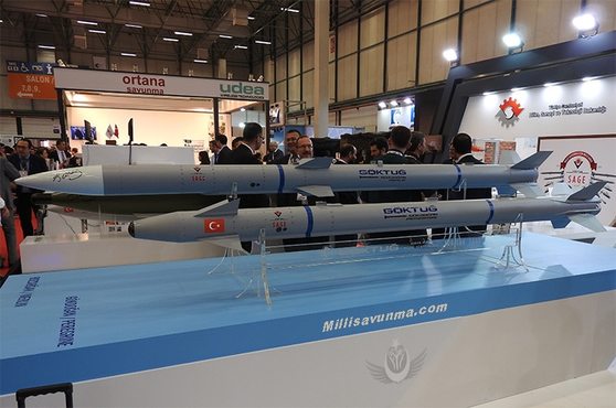 Turkey tests ballistic missiles of own production