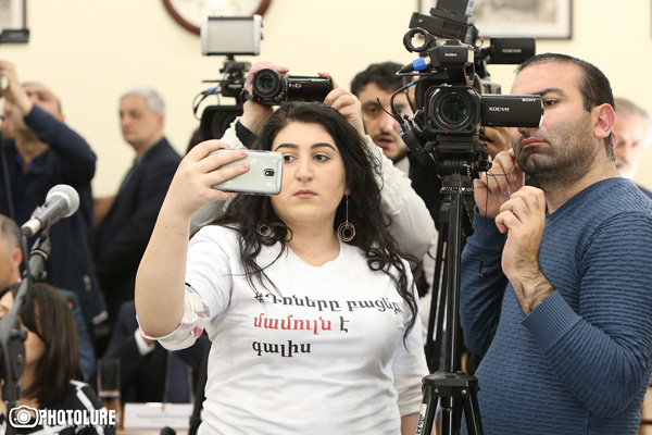 ‘We do not disturb them, they do not disturb us’: journalists to be banned from participating in Yerevan City Council Sessions