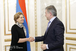 Prime Minister Karen Karapetyan receives Head of Rospotrebnadzor