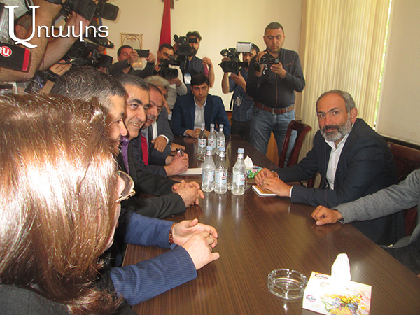‘We have common view of solving this political crisis:’ Nikol Pashinyan on meeting with ARF