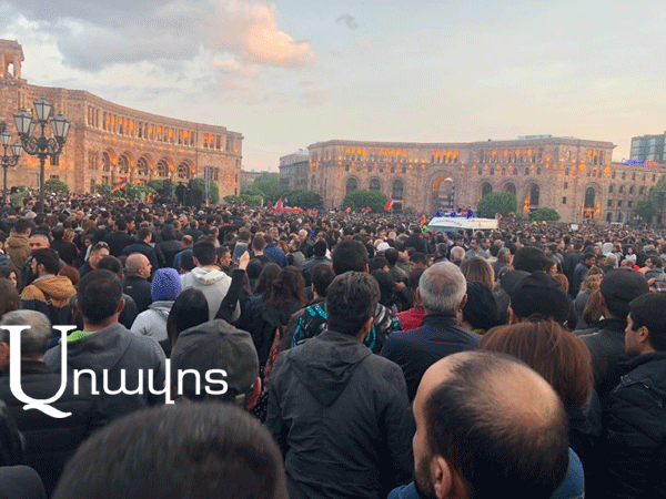 ‘We will not respond to violence with violence:’ rallies continue in Yerevan