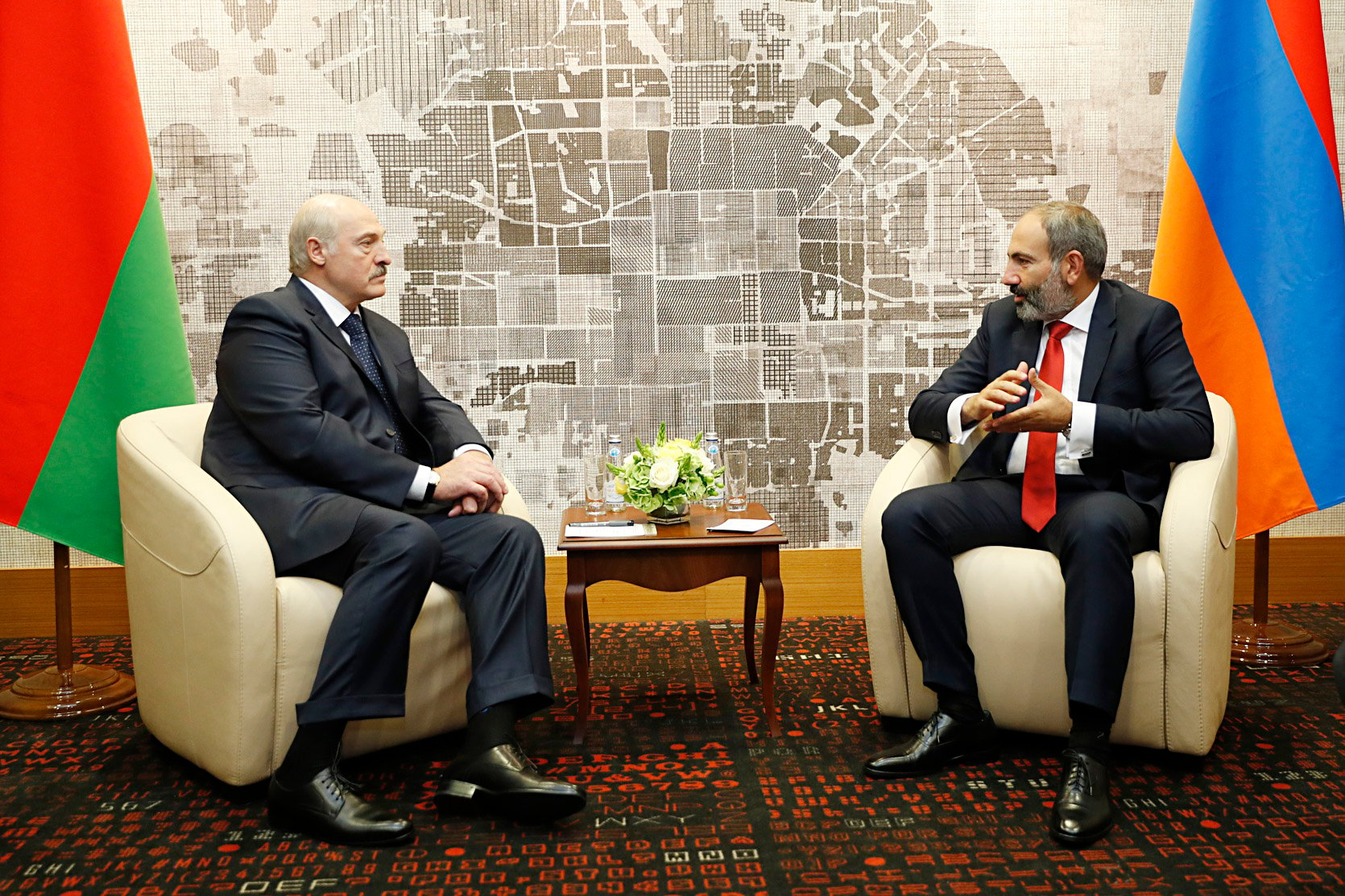 Nikol Pashinyan and Alexander Lukashenko look forward to deepening and further developing Armenian-Belarusian ties