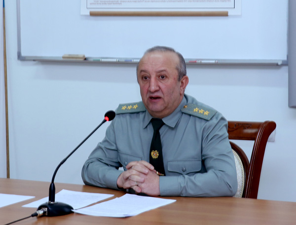 Movses Hakobyan to Be Dismissed From Post of Head of Armed Forces General Staff