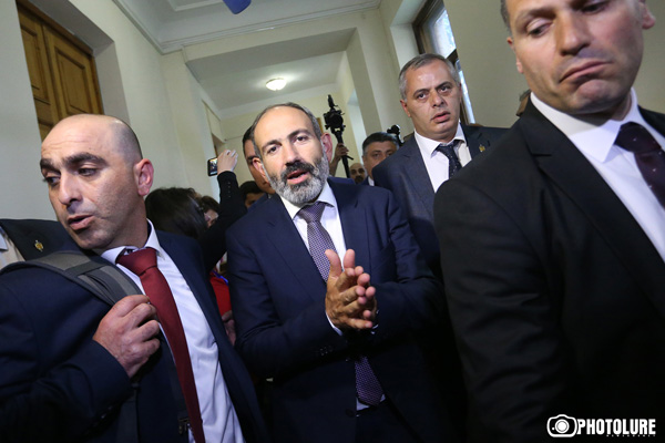Pashinyan plans changes in leadership of defense and security sectors