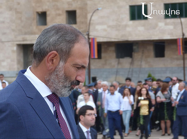 Nikol Pashinyan: Serzh Sargsyan is still in Armenia, I am happy about that