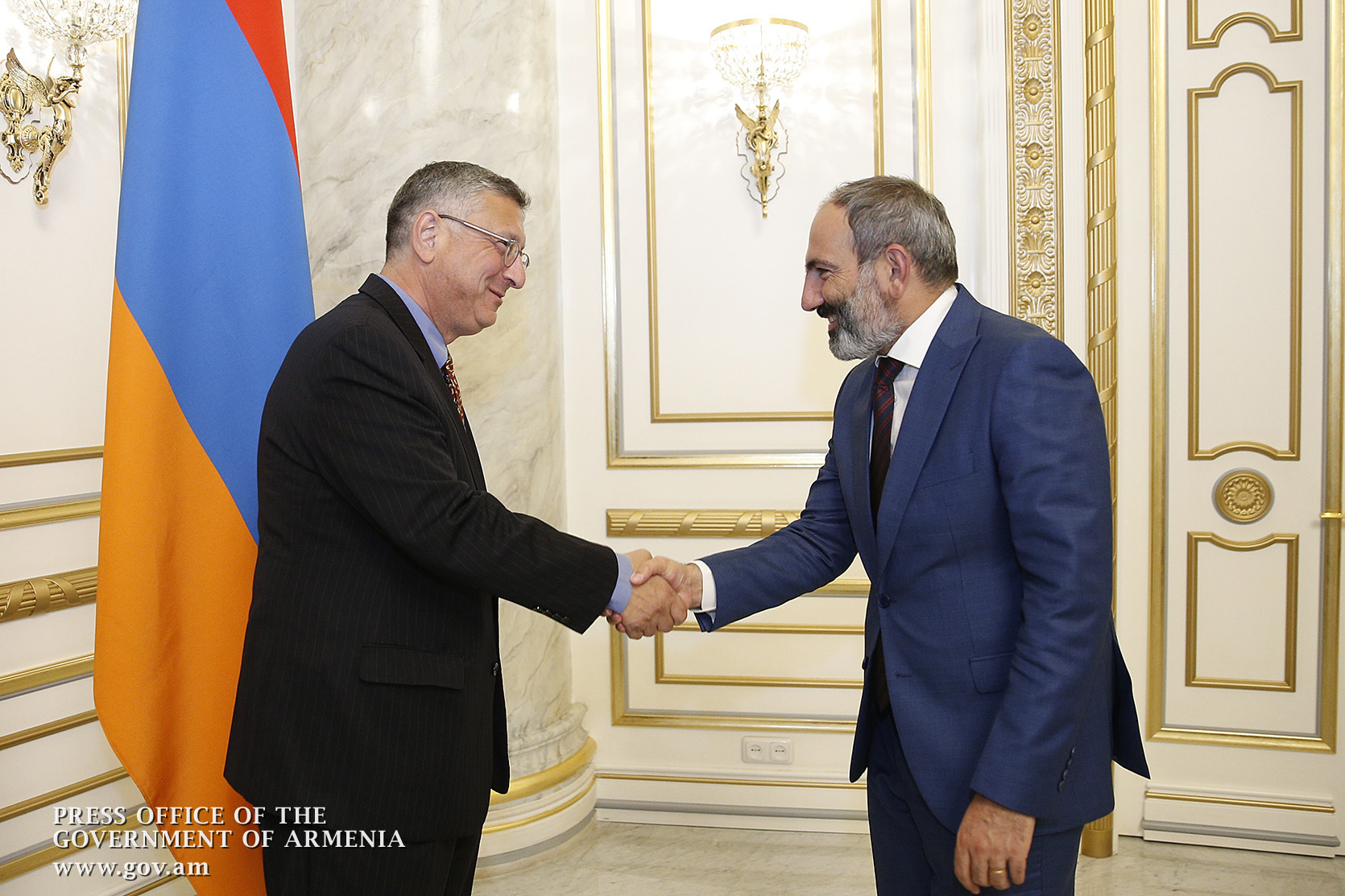 PM discusses pan-Armenian programs with AAA delegation