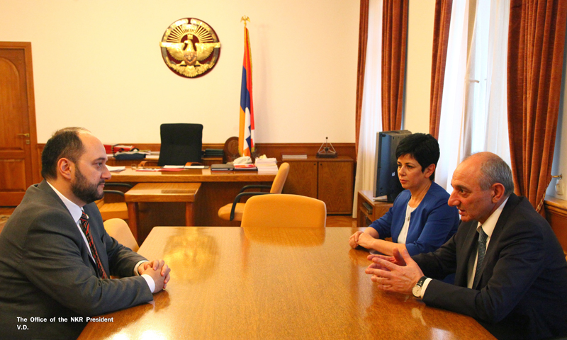 Bako Sahakyan received Armenian minister of education and science Arayik Haroutyunyan