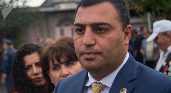 Ejmiatsin mayor Karen Grigoryan resigns