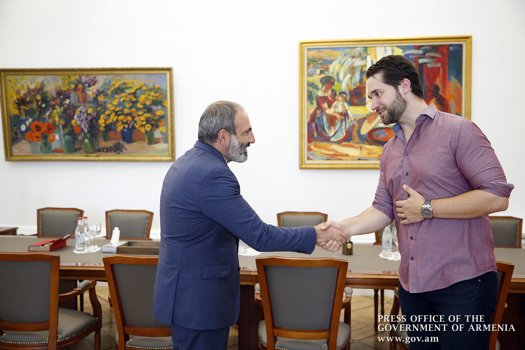 Nikol Pashinyan receives Alexis Ohanian