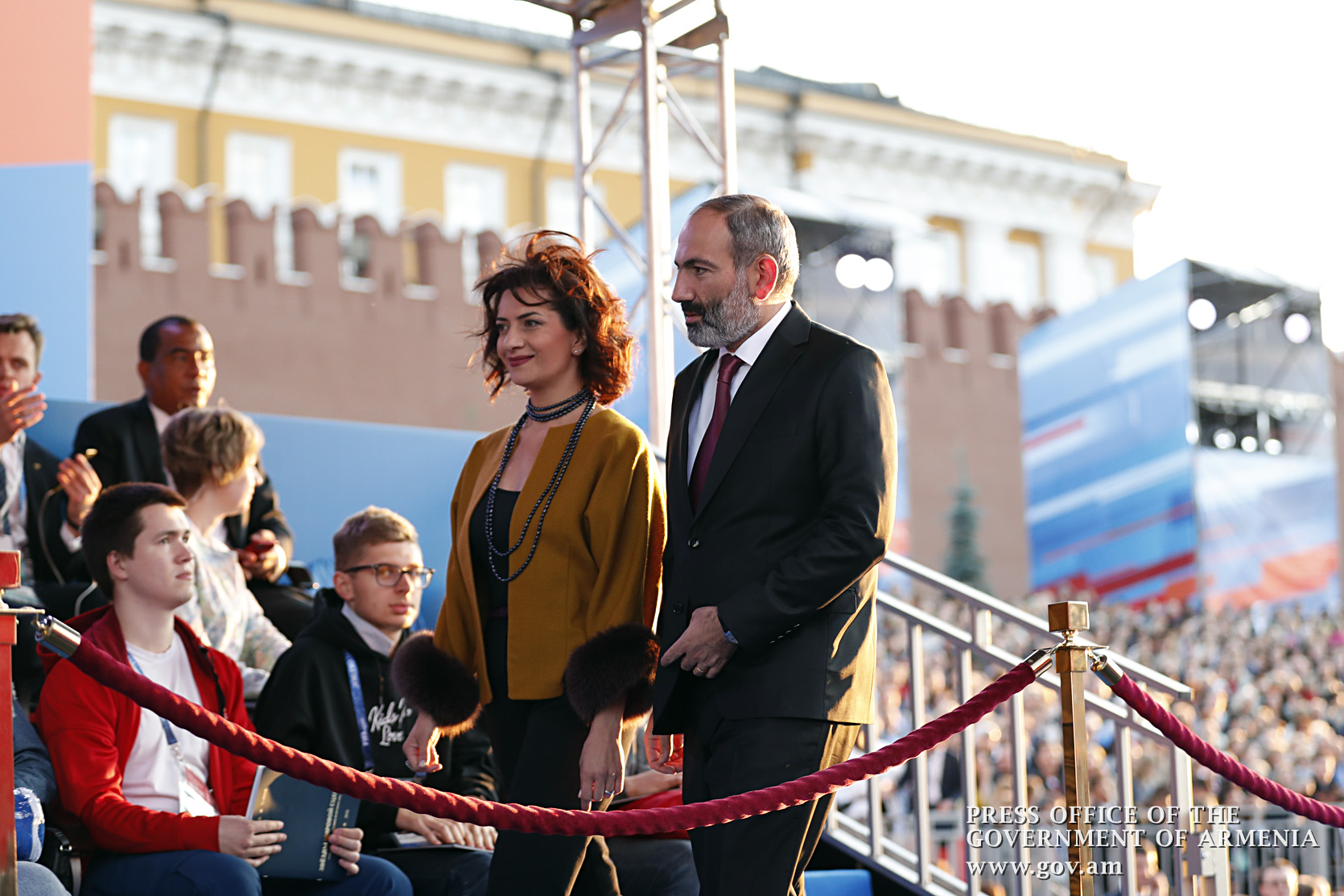 Prime Minister Pashinyan attends gala concert dedicated to World Foot Championship in Red Square
