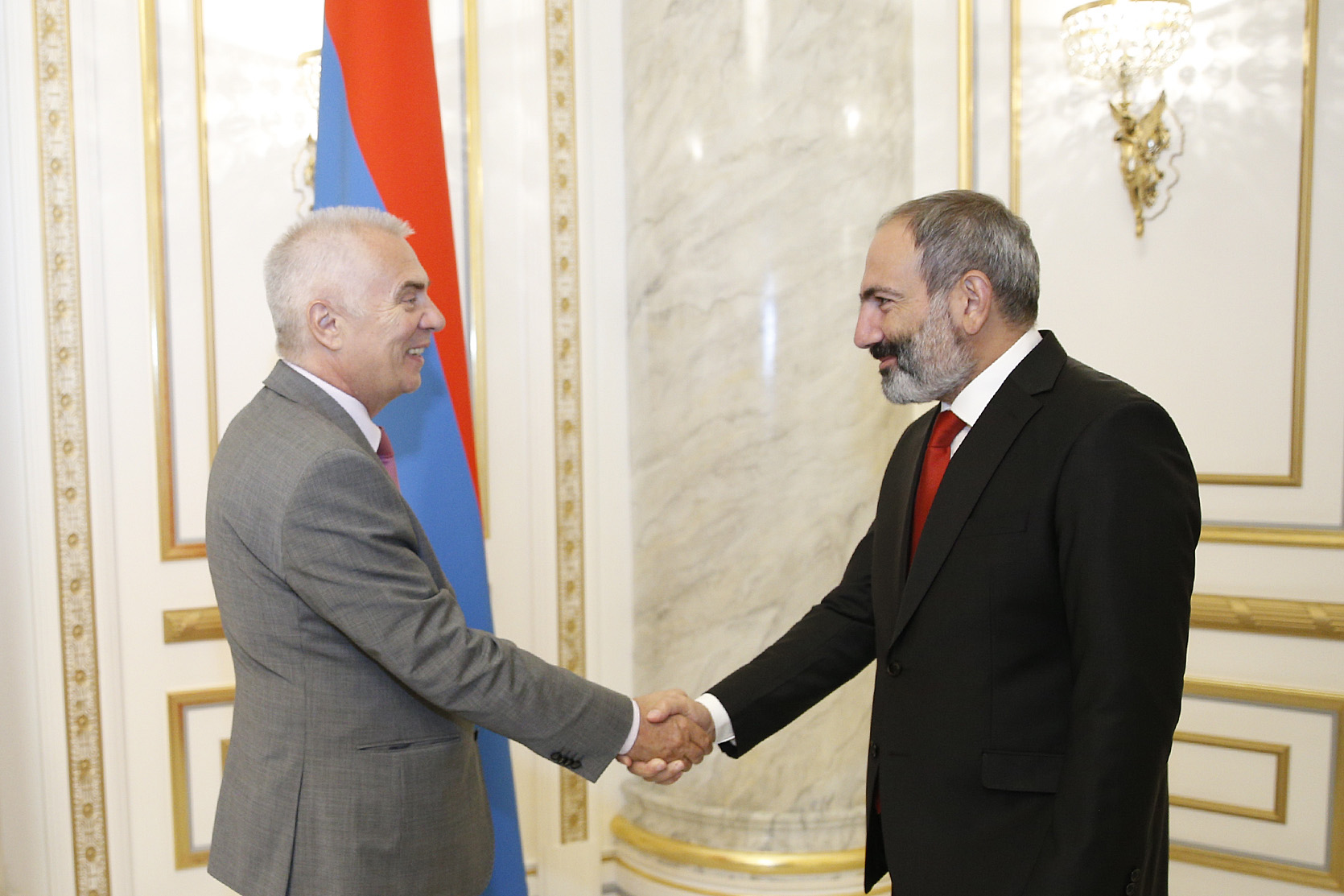 Nikol Pashinyan, Piotr Świtalski discuss EU-Armenia relations