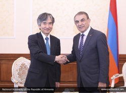 Ara Babloyan receives Ambassador of Japan to Armenia