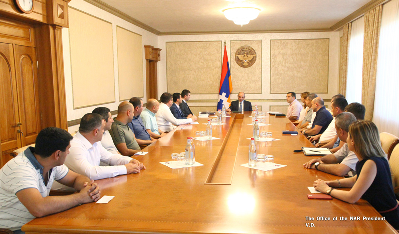 Bako Sahakyan received representatives of the ‘Artsakh Small and Medium Enterprises Development Association’ NGO
