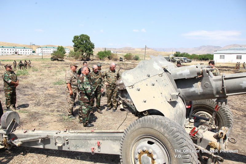 Bako Sahakyan visited several sections of the Artsakh-Azerbaijan borderline