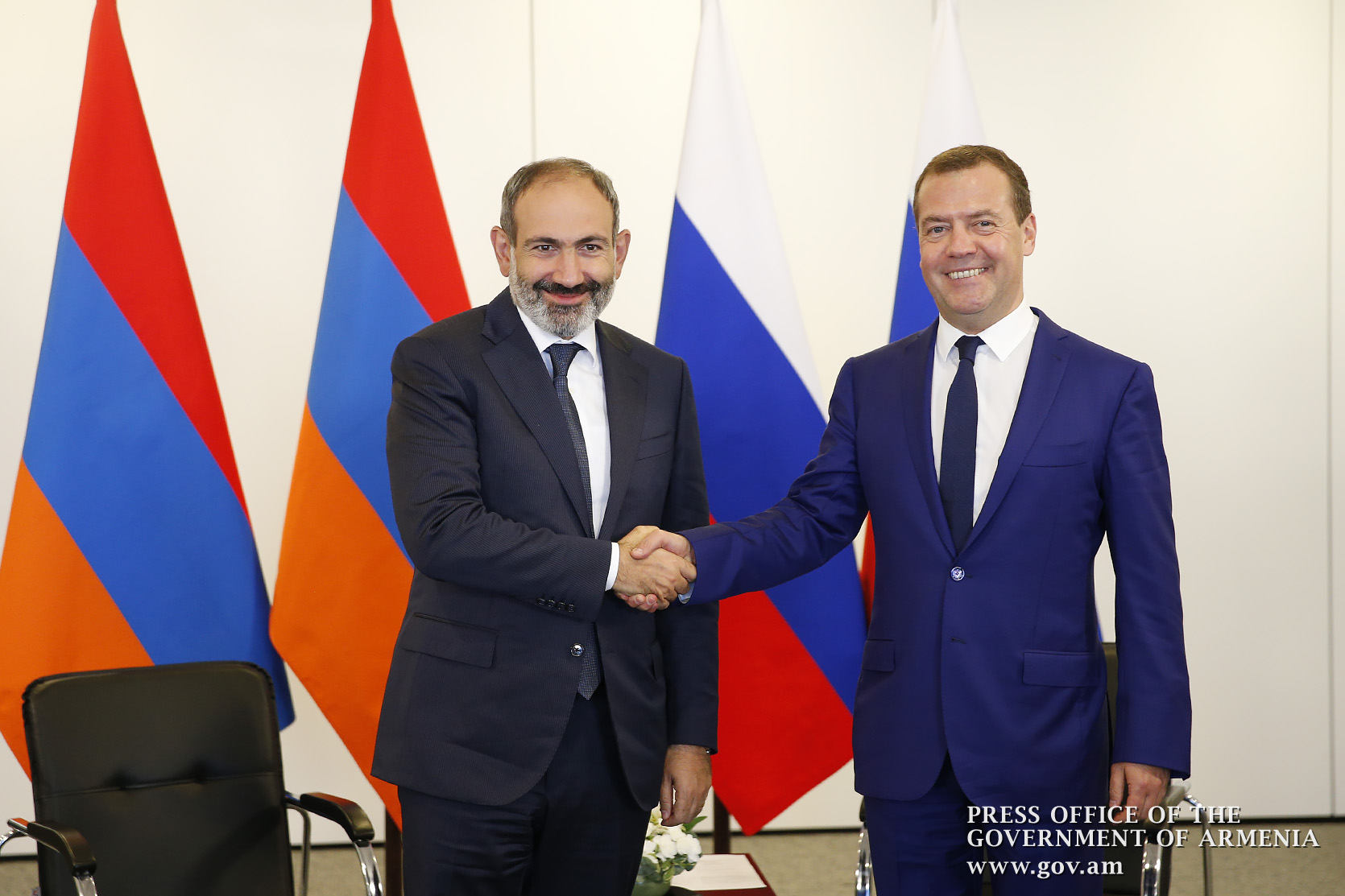 Nikol Pashinyan, Dmitry Medvedev meet in Saint Petersburg