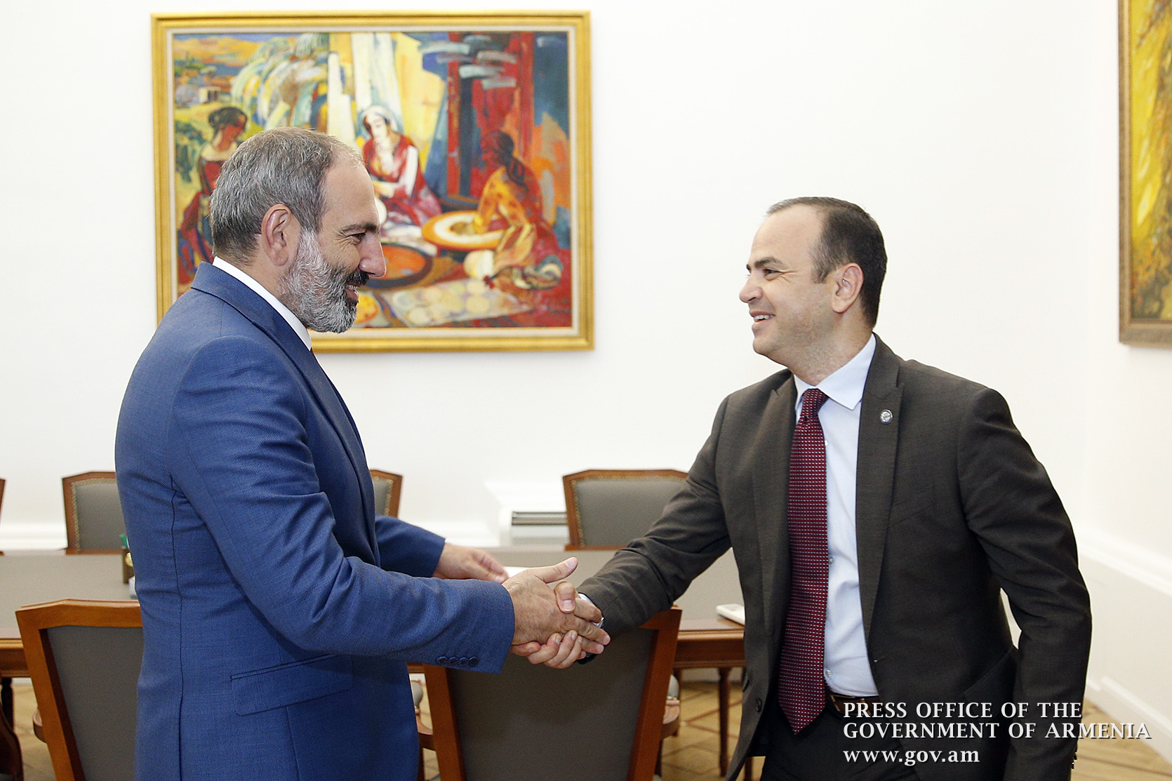 Nikol Pashinyan receives Glendale Mayor Zareh Sinanyan
