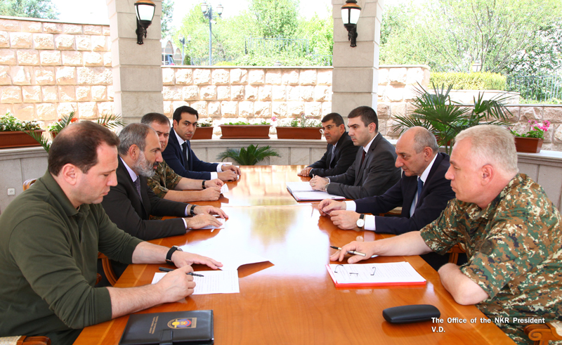 Bako Sahakyan had a meeting with Armenian PM Armenia Nikol Pashinyan
