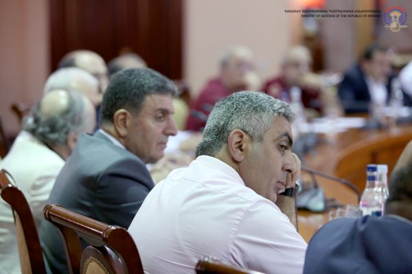 Artsrun Hovhannisyan: ‘We do not rule out Azerbaijani armed forces may have losses’