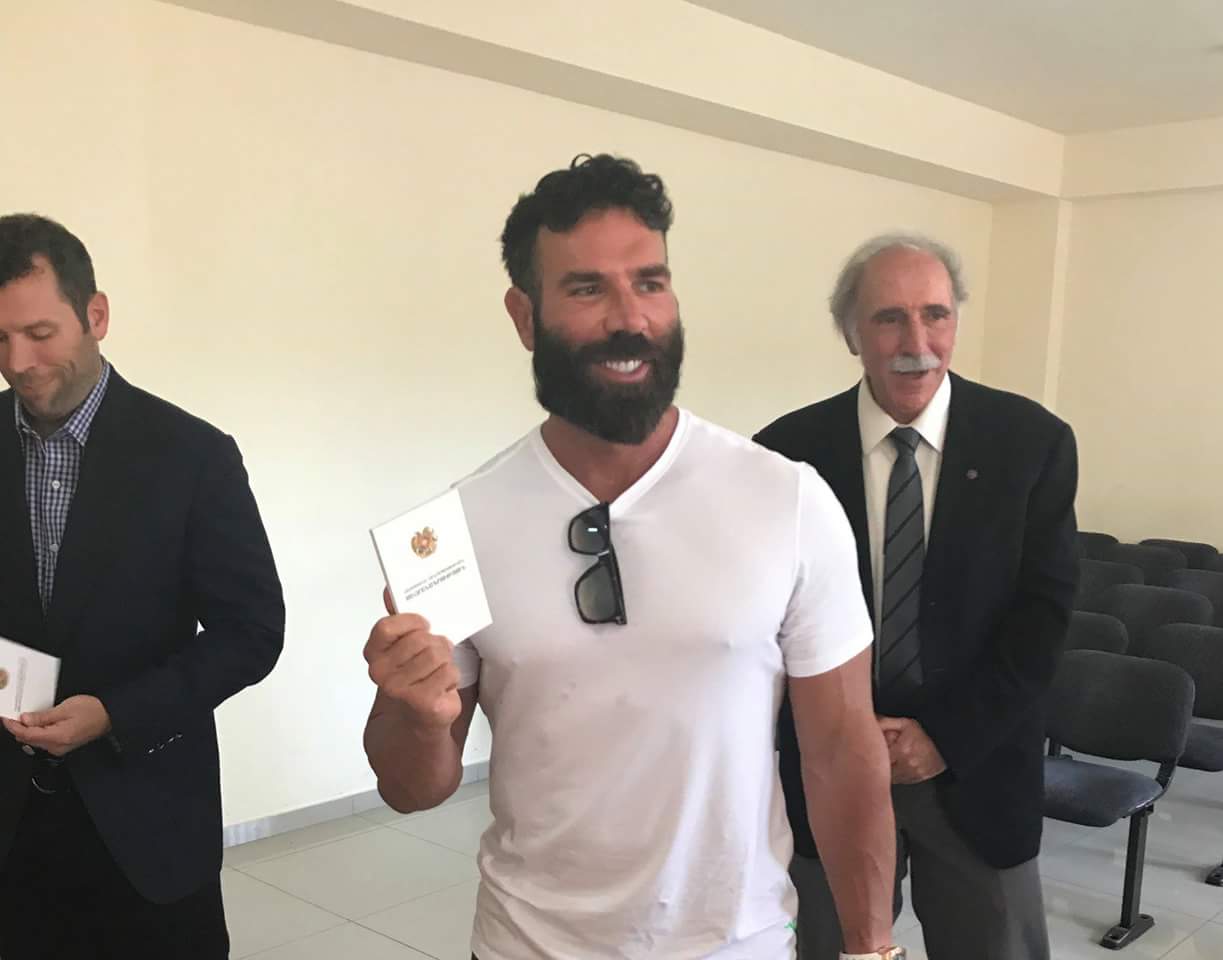 Dan Bilzerian has large-scale plans to carry out in Artsakh at the frontline: aysor.am