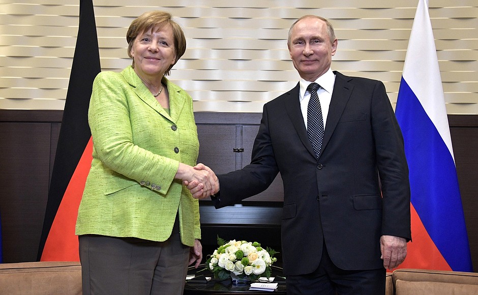 Merkel, Putin to meet outside Berlin on Aug. 18 – German spokesman