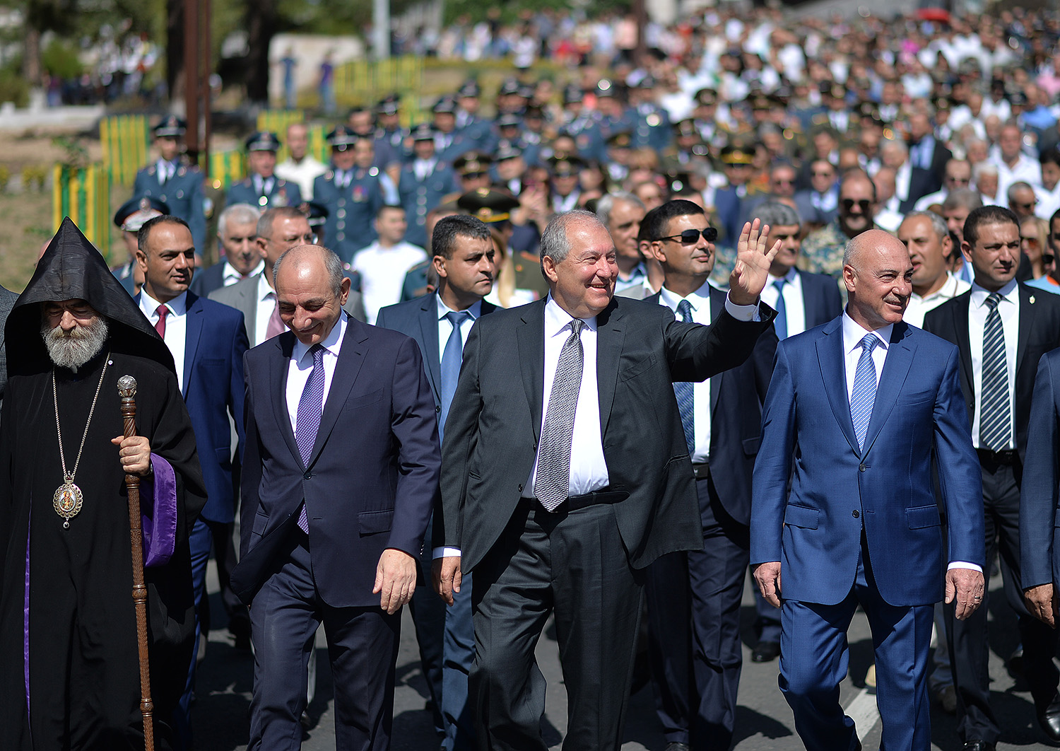 Presidents of Armenia and Artsakh at the Stepanakert memorial paid tribute to the memory of the fallen heroes