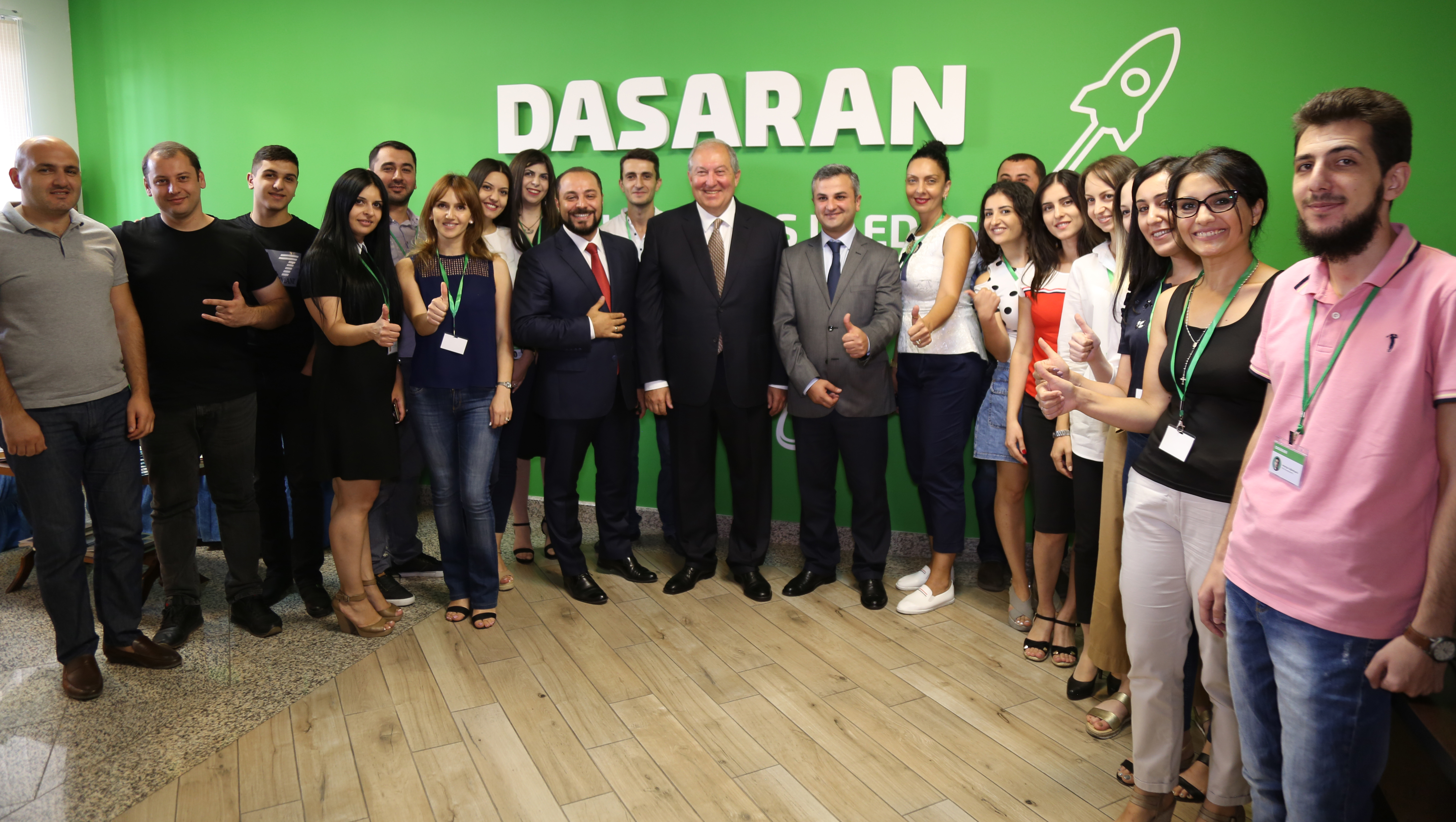 Armenian President Armen Sarkissian visits Dasaran Educational Center
