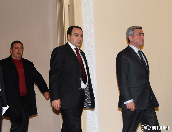 Gagik Tsarukyan prevented shots from being fired at people on March 1st: Ararat Zurabyan
