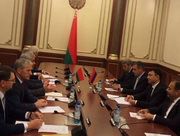 Eduard Sharmazanov in Belarus Parliament: The Weapon Sold to Azerbaijan Shoots Armenia
