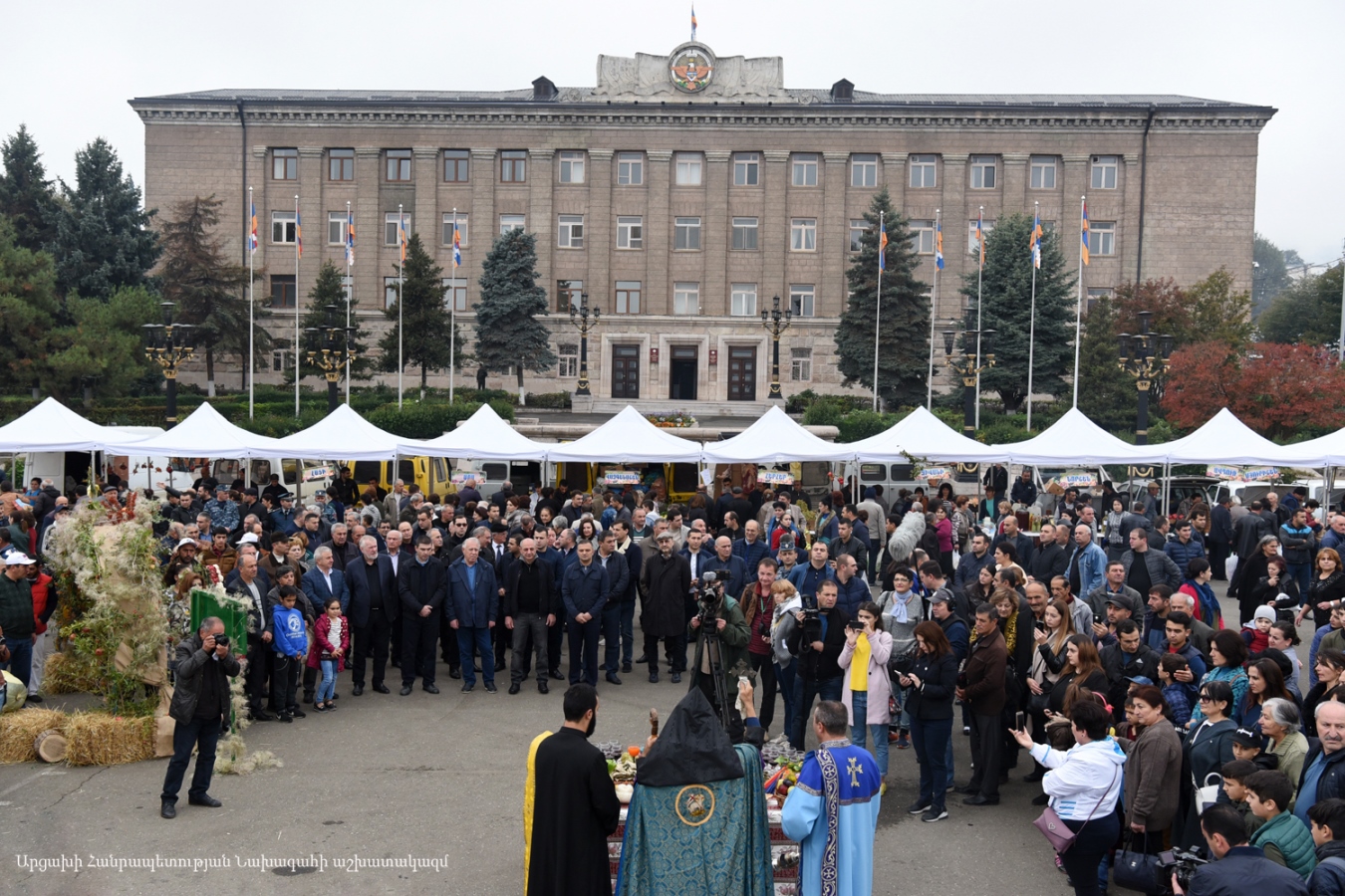 Artsakh Republic President visited the trade fair organized in connection with the Day of Agricultural Worker