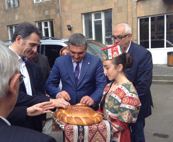 Grenoble mayor Eric Piolle enjoyed visit to Sevan: photo