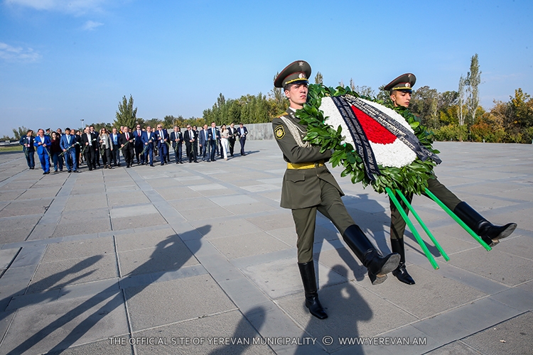 The delegations arrived in Yerevan visit Tsitsernakaberd Memorial Complex
