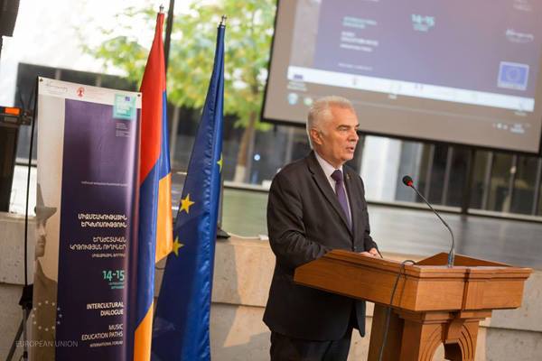 Piotr Świtalski: Yerevan has all the assets to become a regional hub