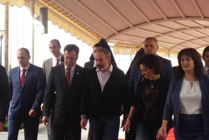Nikol Pashinyan arrives in Beirut, Lebanon