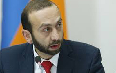 Ararat Mirzoyan meets with members of Armenian delegation left for Beirut