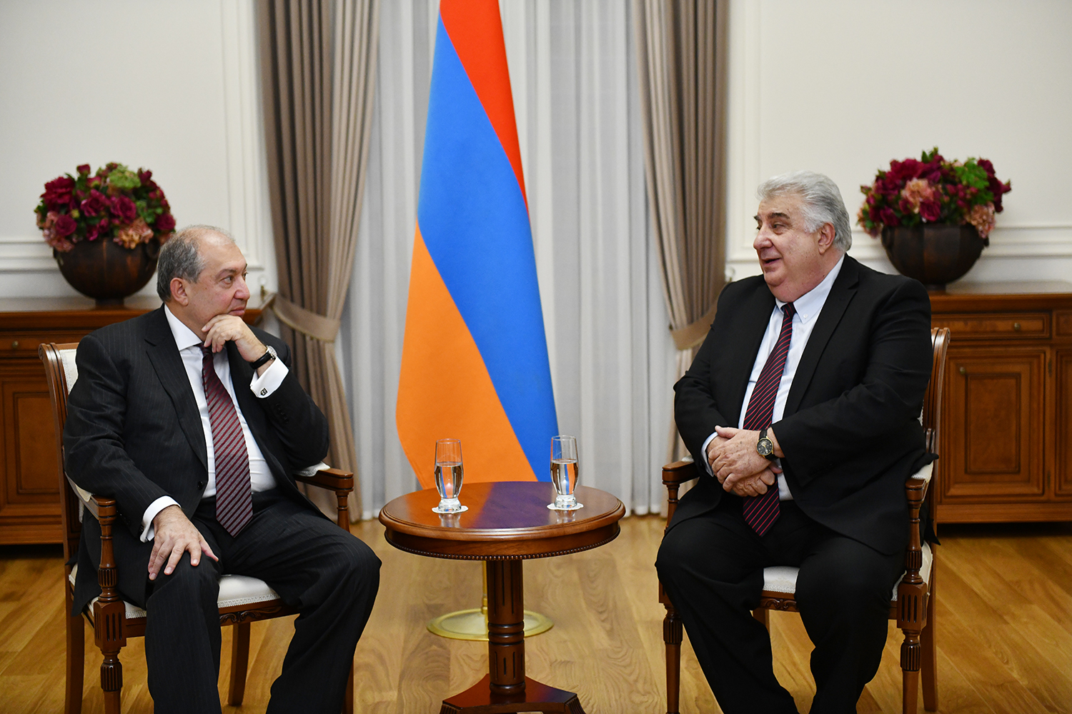 President Armen Sarkissian received the Chairman of the Armenian Red Cross Society Mkhitar Mnatsakanian