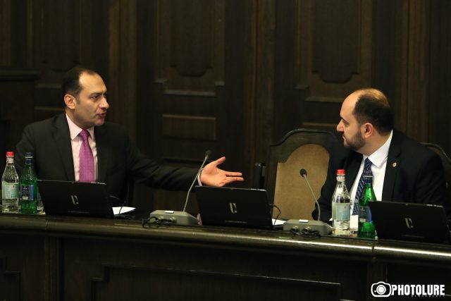 Arayik Harutyunyan regarding including thieves in law on Civil Contract ballot
