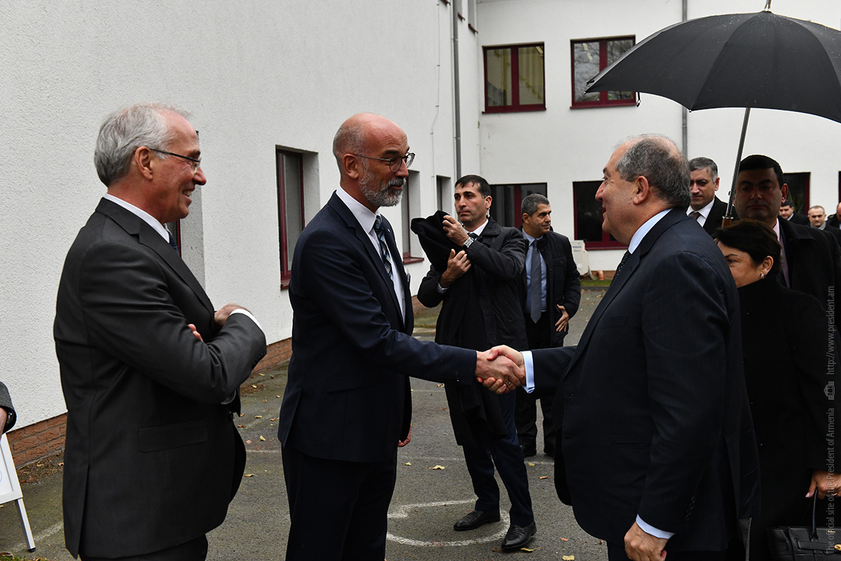 I am glad to see Armenian scientists in DESY and hear about the cooperation programs: President visited the famous German DESY national research center in Zeuthen