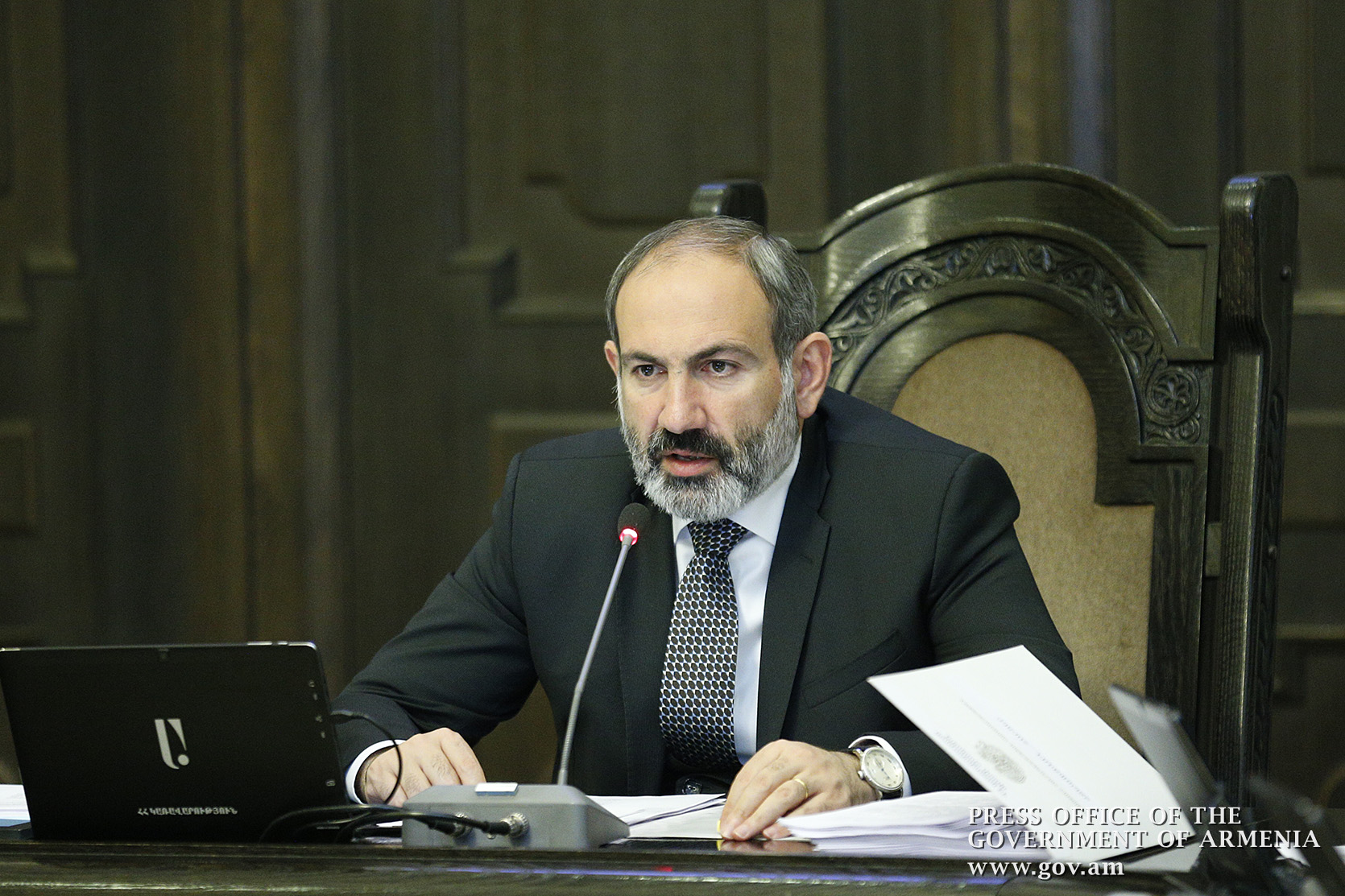 Nikol Pashinyan outlines Government’s tasks: investment incentives, army development, poverty reduction