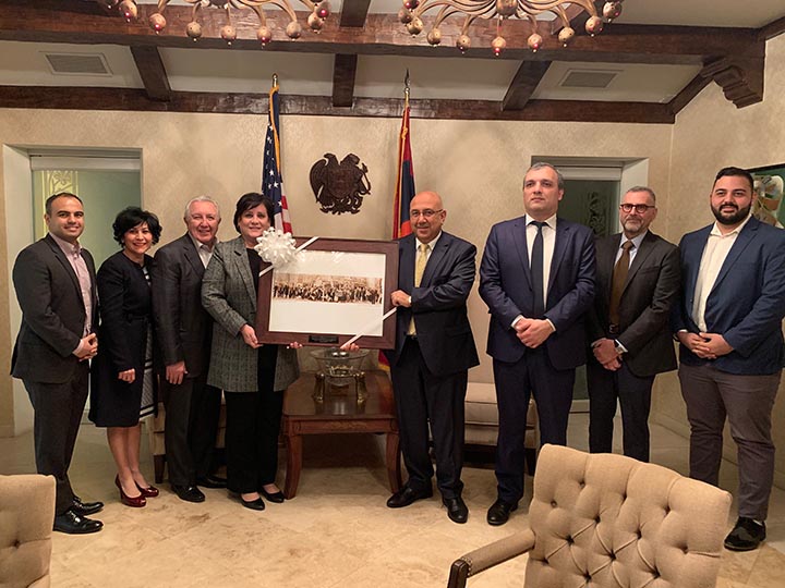 ANCA-WR Meets with Armenian Consul General
