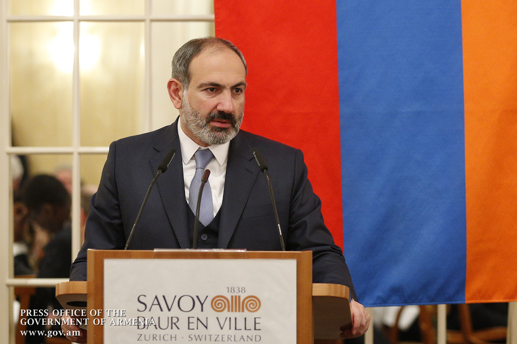 ‘If you are ready to make your move, come to Armenia, get rich and enrich’ – Nikol Pashinyan meets with Swiss businessmen in Zurich