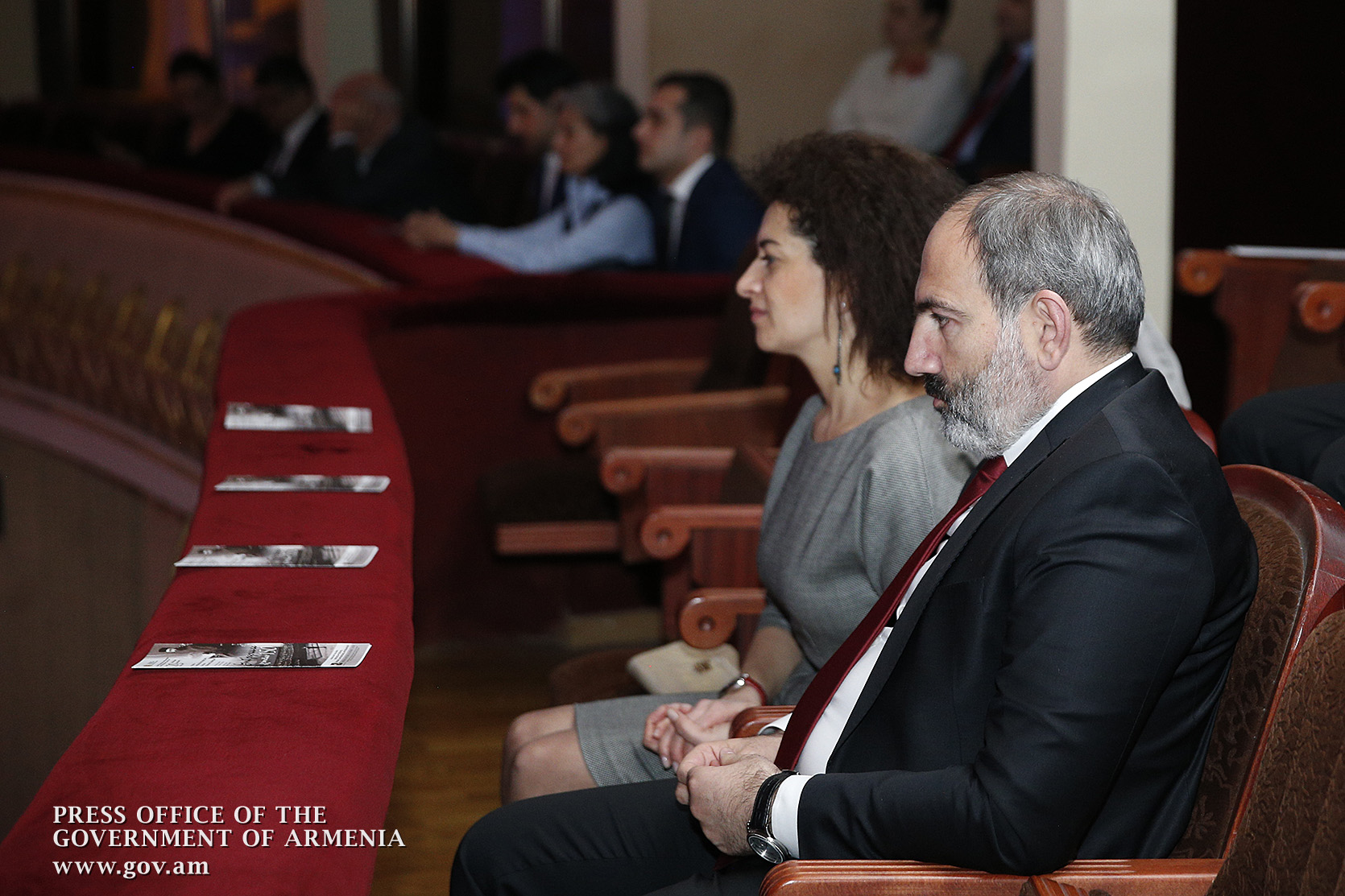 Nikol Pashinyan, Anna Hakobyan attend gala concert dedicated to 150th anniversary of Komitas