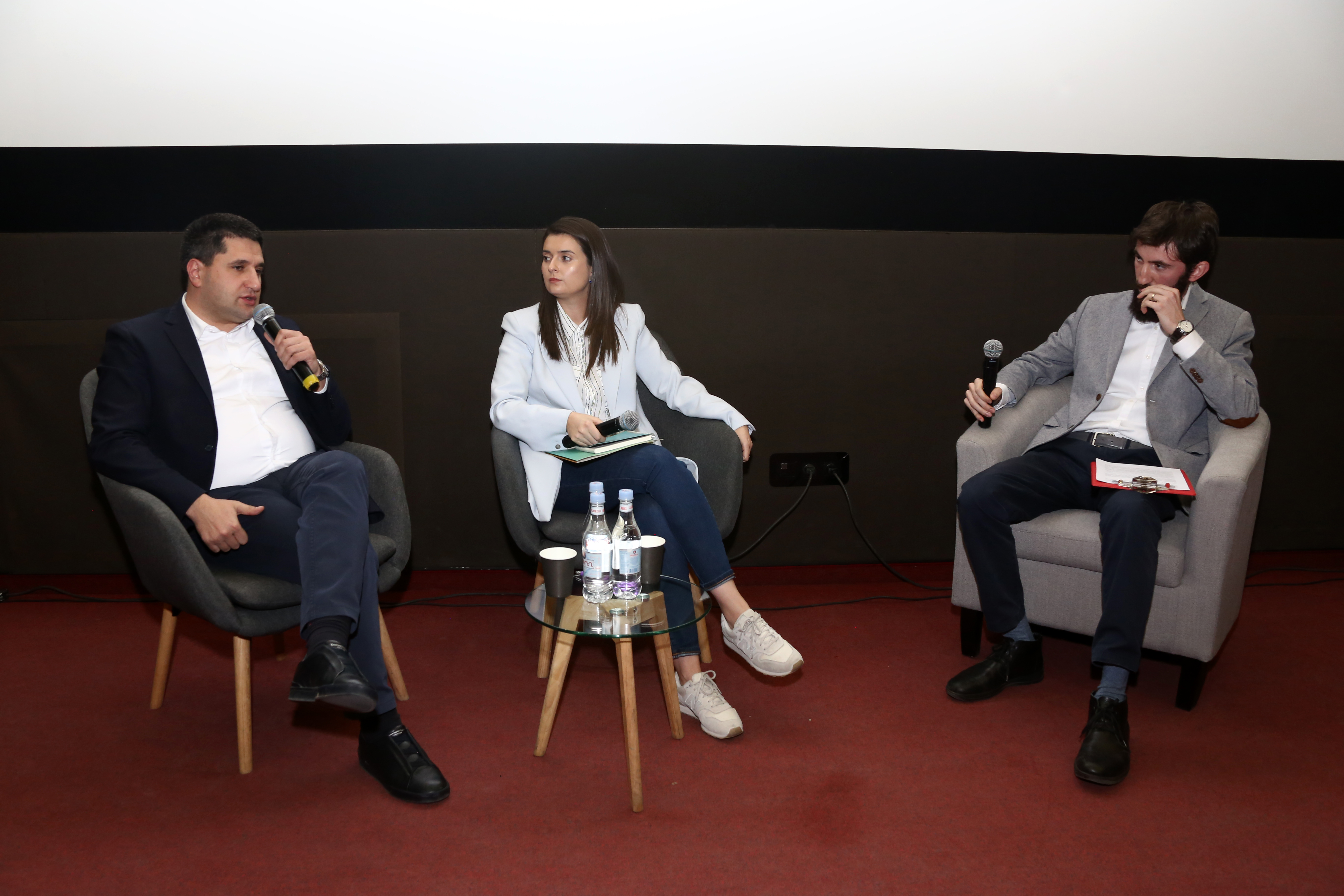 Ucom and ‘Teach for Armenia’ Heads Participated in ‘Technology for Education’ Discussion